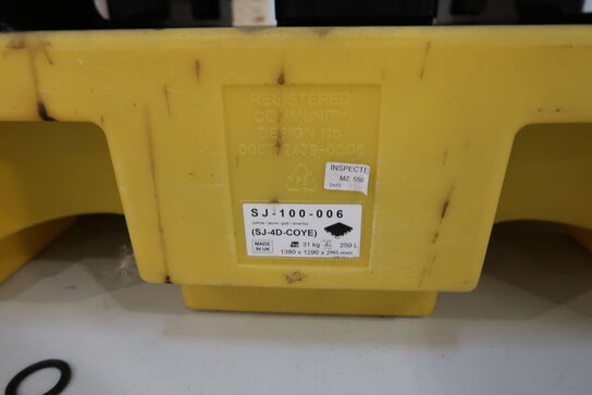 Spildekar med palletank