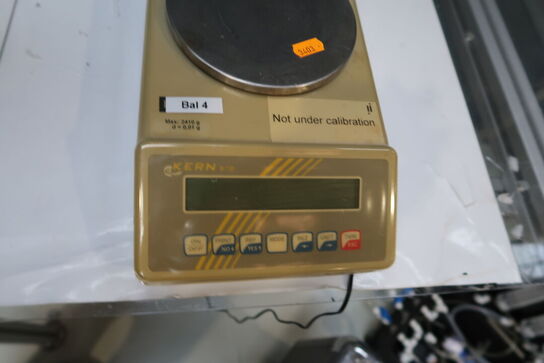 Præcisionsvægt KERN 572-35