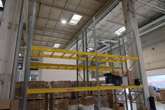 2 fag pallereoler uden indhold