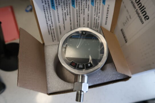 4 stk. trykmålere DECENT