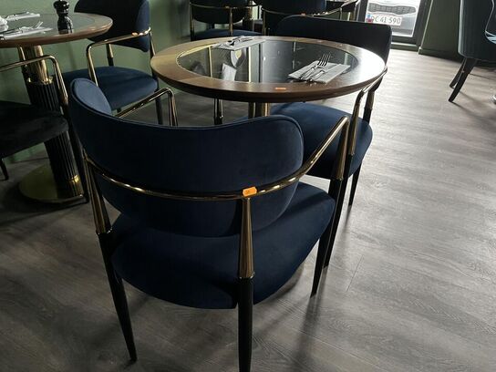 Rundt Cafe bord m. 2. Stk. Stole i stof