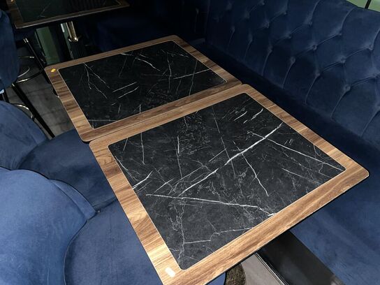 2. Stk Høj cafe borde, 2. Stk. Høj cafe stole i stof, Sofa modul i stof