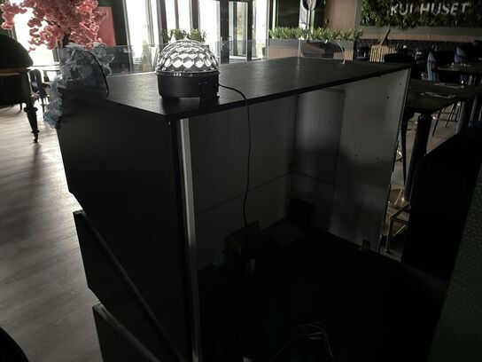 Dj pult m. indbygget LED lys