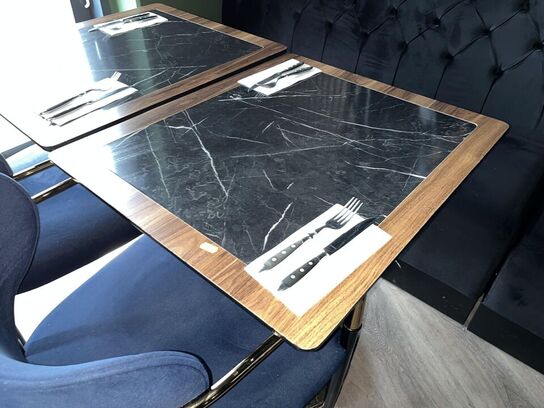 2. Stk. Cafe borde, 2. Stk. Stole i Stof, Sofa modul