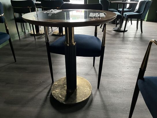 Rundt Cafe bord m. 2. Stk. Stole i stof