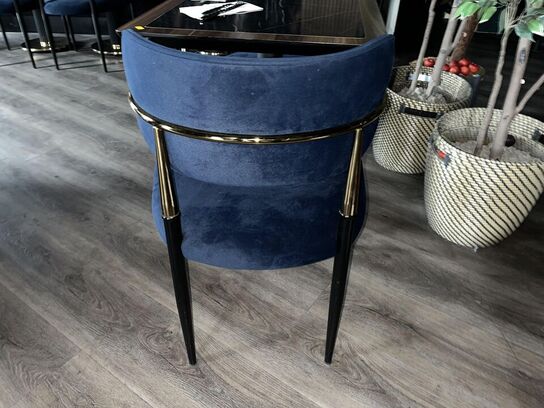 1. Stk. Cafe borde, 2. Stk. Stole i Stof