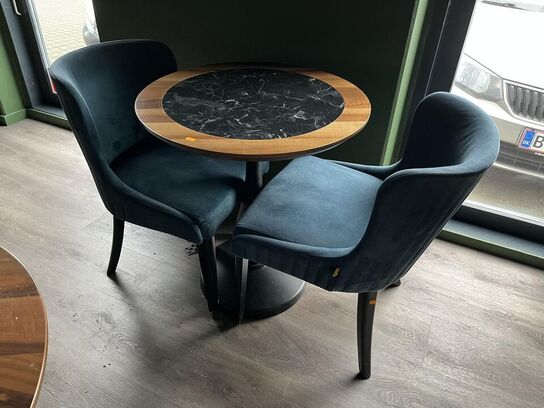 Rundt Cafe bord m. 2. Stk. Stole i stof