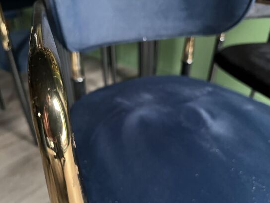 2. Stk. Cafe borde, 4. Stk. Stole i Stof