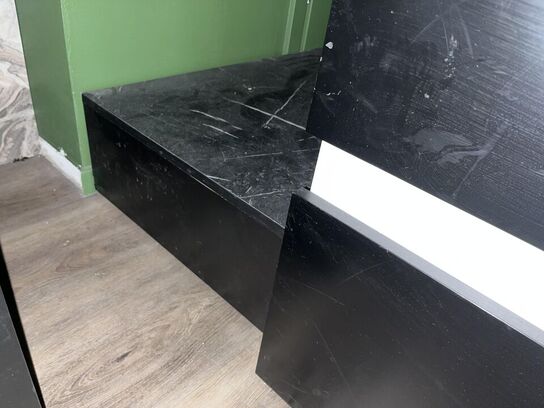 Dj pult m. indbygget LED lys