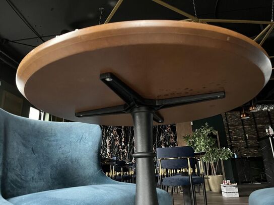 Rundt Cafe bord m. 2. Stk. Stole i stof