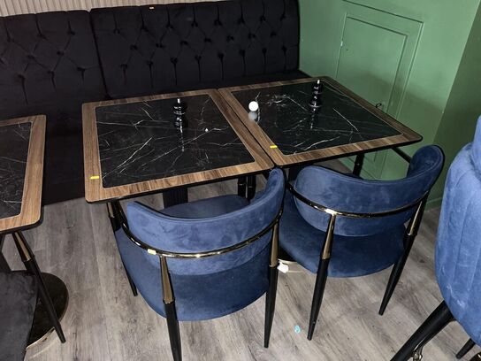 2. Stk. Cafe borde, 2. Stk. Stole i Stof, Sofa modul