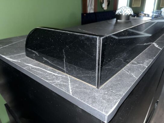 Dj pult m. indbygget LED lys