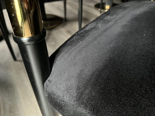 Rundt bord m. 8 Stole i stof 