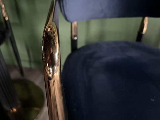 Rundt Cafe bord m. 2. Stk. Stole i stof