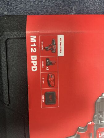 Værktøjs auktion NYT, Milwaukke, GEO FENNEL, BOSCH, DEWALT, ARBEJDSLAMPER MM.