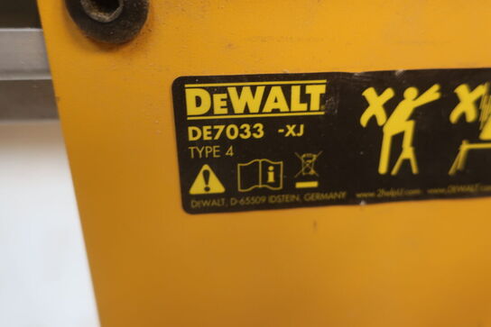 Kap-/Geringssav DEWALT Model: DWS777/ DE7033 - XJ