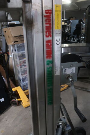 Løftevogn SUMNER MANUFACTORING Model: 2118