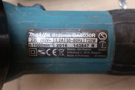  Dyksav, vinkelsliber, multiværktøj mv.  MAKITA  Model: GA503R, 2596 R, JN1601