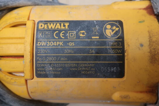 Sliber, boremaskine, sømpistol mv.  DEWALT, HIKOKI Model: DH 26PC2,  DW621, DW304PK - QS
