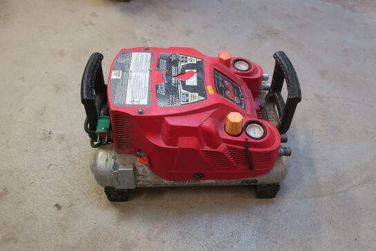 Kompressor MAX Model: AKH 1230E