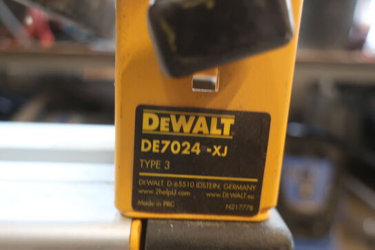 Kap-/Geringssav DEWALT Model: DWS777/ DE7033 - XJ