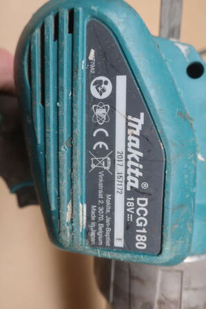 Rundsav, støvsuger  mv.  MAKITA  Model: DVC 750L, DHS 680, DCG 180, DML 805