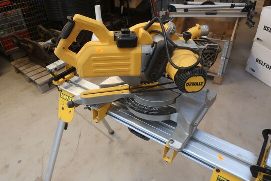 Kap-/Geringssav DEWALT Model: DWS778/ DE77024 -XJ