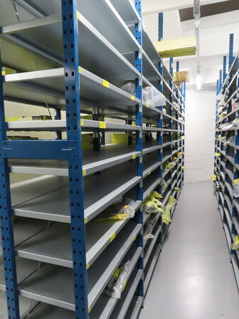 22 fag med styrestøjsdele