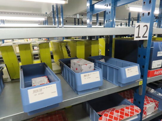 4 fag med hjulbolte og reservedele