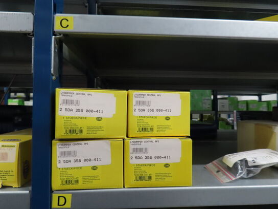 Div. lygter og tilbehør, HELLA