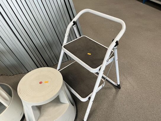 2. Stk. Elefant fødder,1. Stk. Trappestige