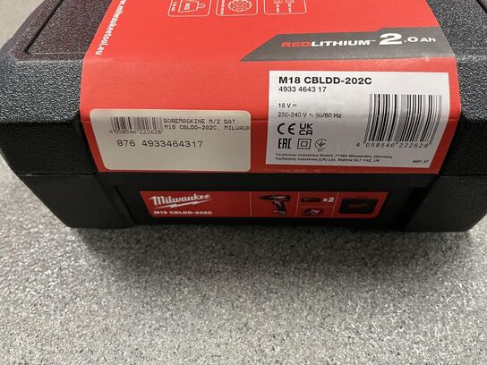 Milwaukee M18, m. batterie