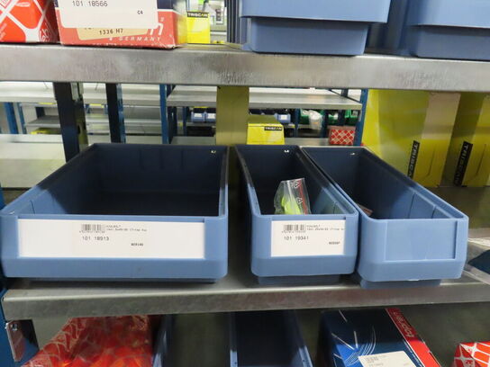 4 fag med hjulbolte og reservedele