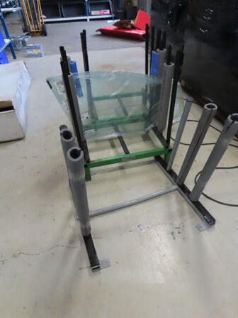 3 stk. rudestativer med ruder