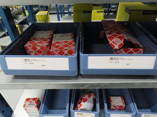 4 fag med hjulbolte og reservedele