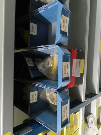 22 fag med styrestøjsdele