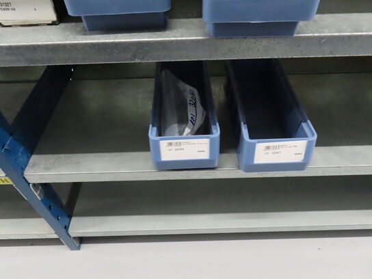 4 fag med hjulbolte og reservedele