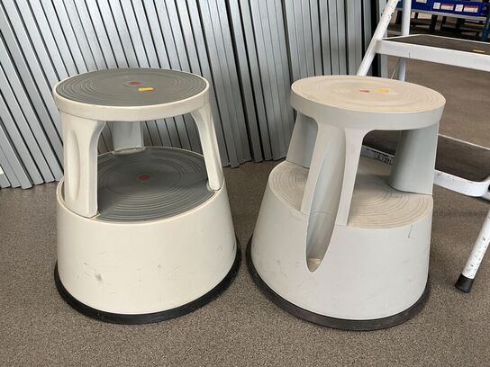 2. Stk. Elefant fødder,1. Stk. Trappestige