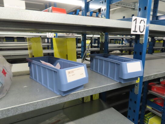 4 fag med hjulbolte og reservedele