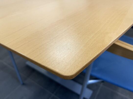 Møde bord m. 6 Stole