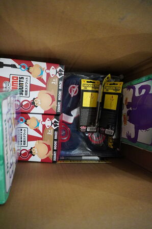 Palle med spøg og skæmtartikler samt kostumer