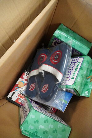 Palle med spøg og skæmtartikler samt kostumer