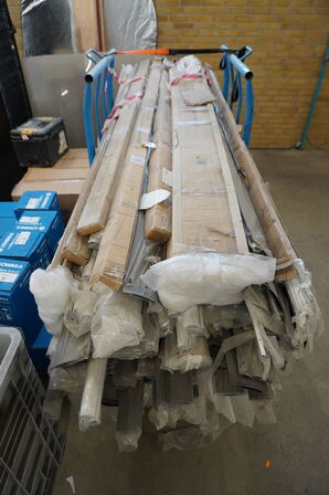 Palle med kabelkanaler i aluminium