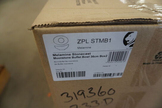 2 pl. med service og køkkenudstyr