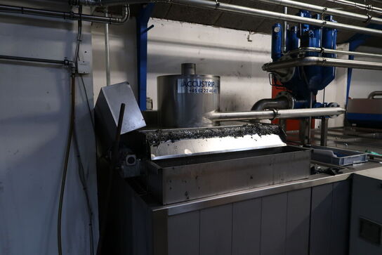 Rense-pumpestation med filtersystem, køling
og nødmotorer ACCUSTRIP