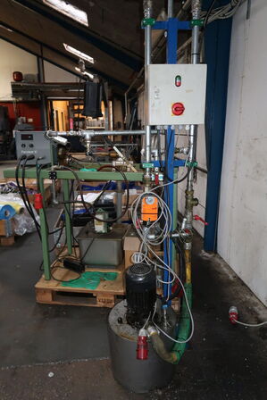 Rense-pumpestation med filtersystem, køling
og nødmotorer ACCUSTRIP