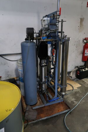 Rense-pumpestation med filtersystem, køling
og nødmotorer ACCUSTRIP