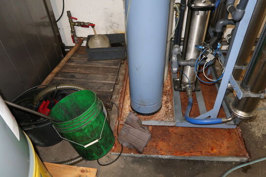 Rense-pumpestation med filtersystem, køling
og nødmotorer ACCUSTRIP