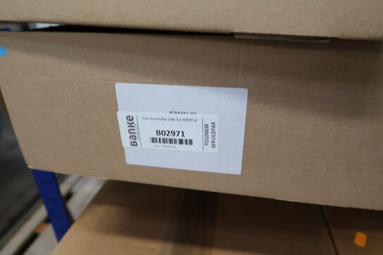 Lagerreol med div. Blæsere m.m.