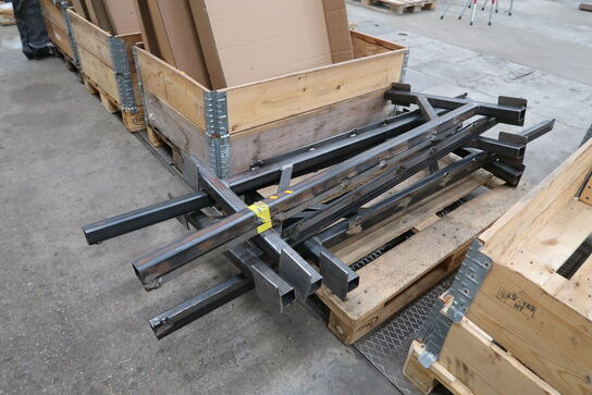 Palle med dele til grenreol